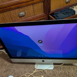 Apple iMac 27" All-in-One Desktop - Silver/Black
